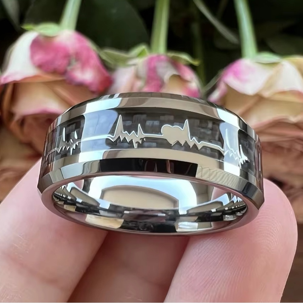 Fashion 8mm Black Carbon Fiber Heart Inlay Man Woman